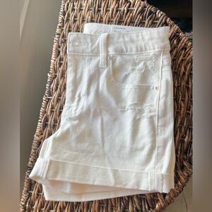 American Eagle size 2 new with tags